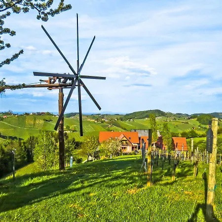 Hotel Weingut Dreisiebner Stammhaus Gamlitz